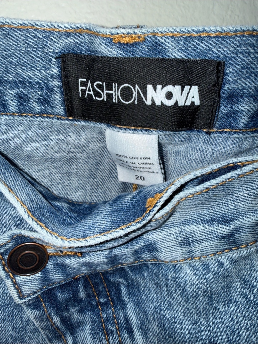 Fashion Nova Jeans - Picture 3 of 3